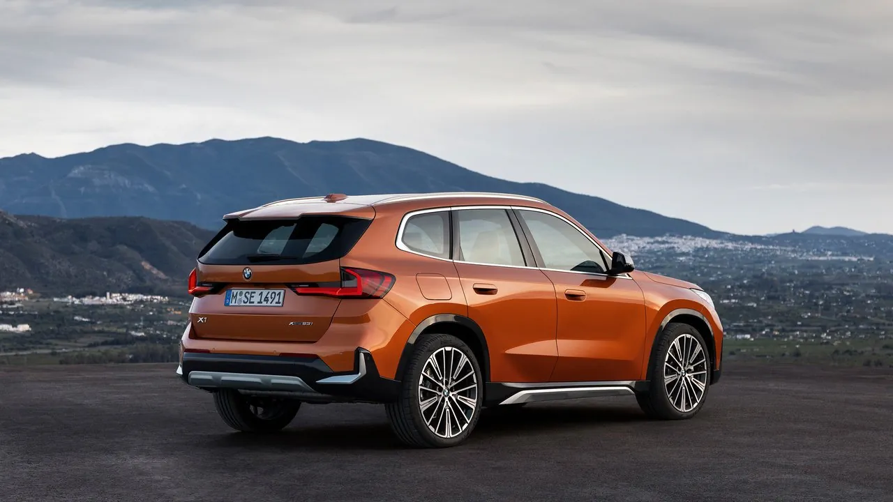 2025 bmw x1