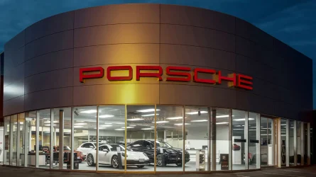porsche bayi satış merkezi binası