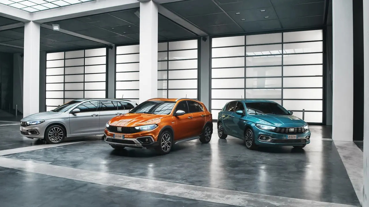 fiat egea vs cross