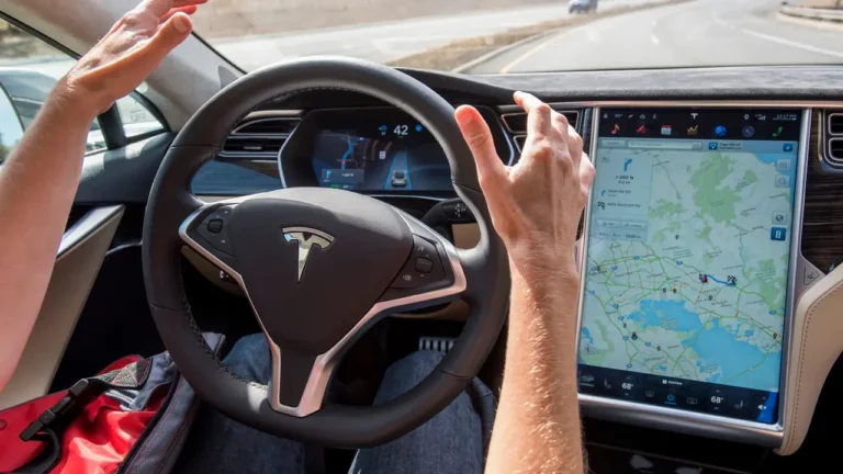 tesla otopilot