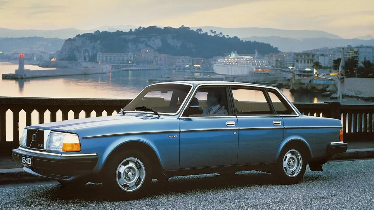 volvo 240
