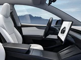 2025 Tesla Model Y LR